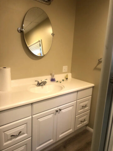 Cabins Bathroom